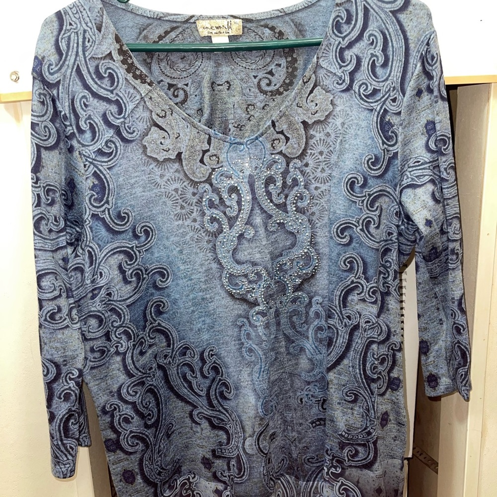 ONE WORLD Blue Paisley-Print Long Sleeve Scoop Neck Top